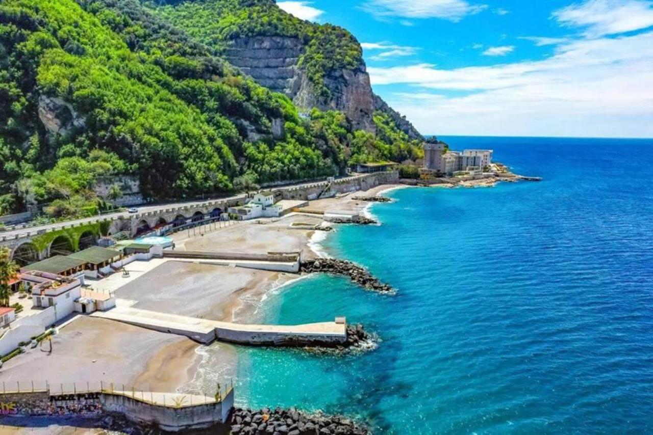 Il Rifugio Di Pozzano Daire Castellammare di Stabia Dış mekan fotoğraf